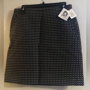 Anne Klein Black White Checked Skirt NWT Size 6